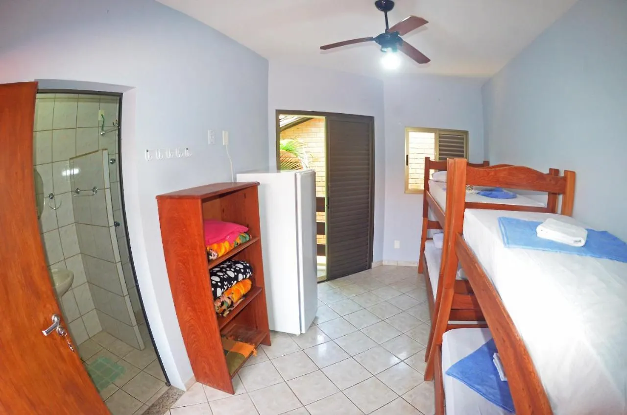 La Ferrugem Suites - 100 Mts Da Praia Garopaba Inn